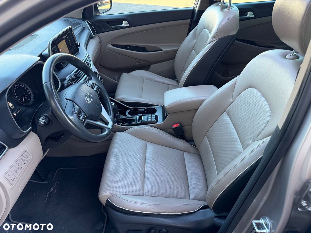 Hyundai Tucson 1.6 T-GDi Premium 4WD DCT - 22