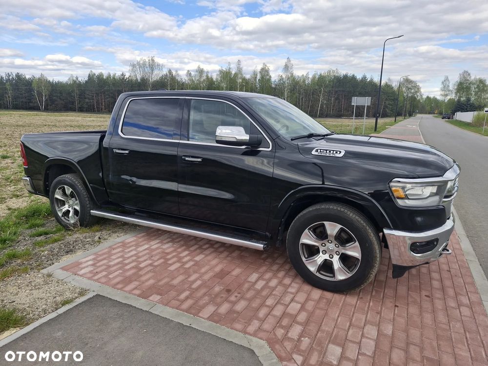 RAM 1500 Crew Cab Shortbed Laramie - 11