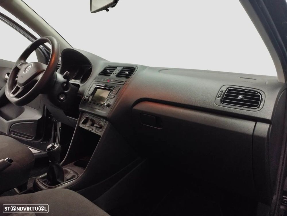 VW Polo - 5