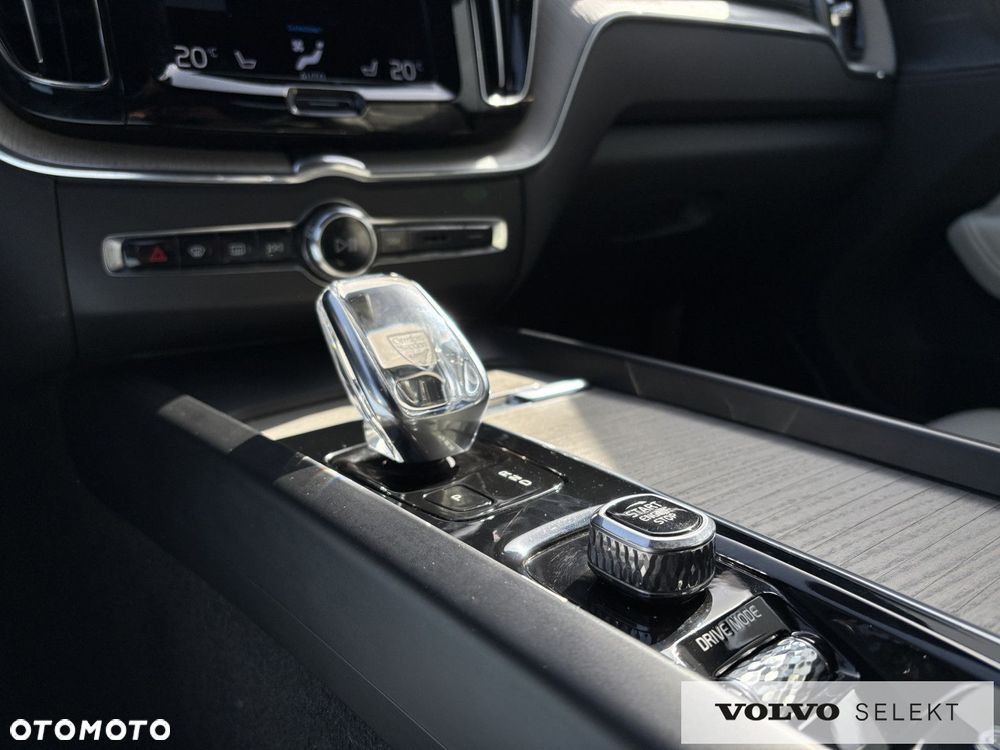 Volvo XC 60 - 16