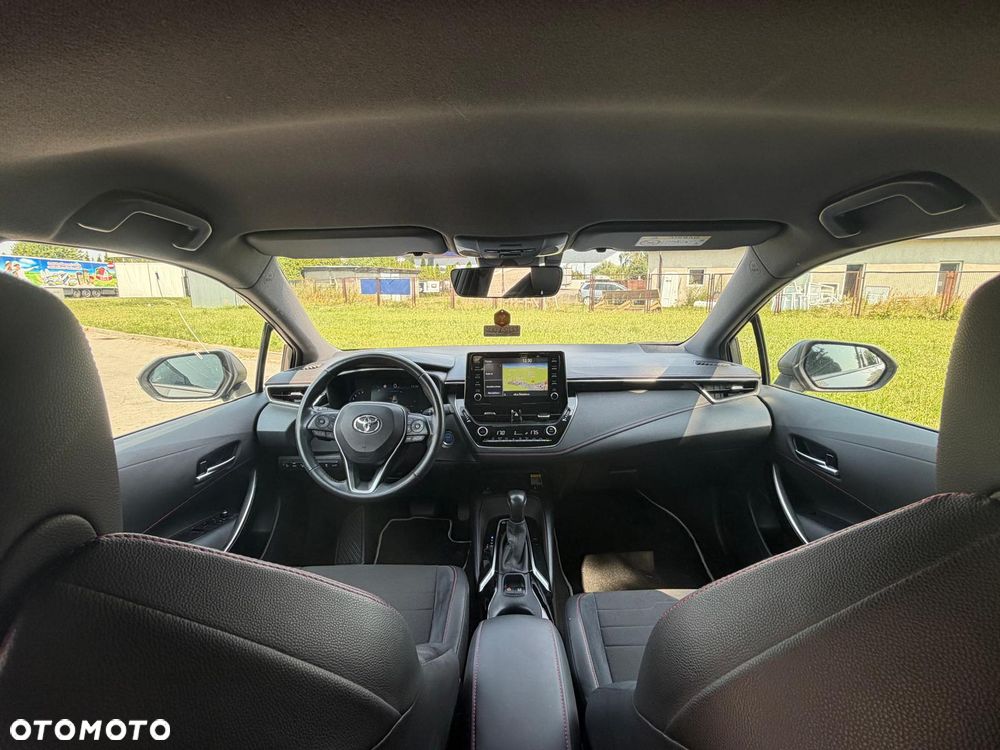 Toyota Corolla 2.0 Hybrid Executive - 18