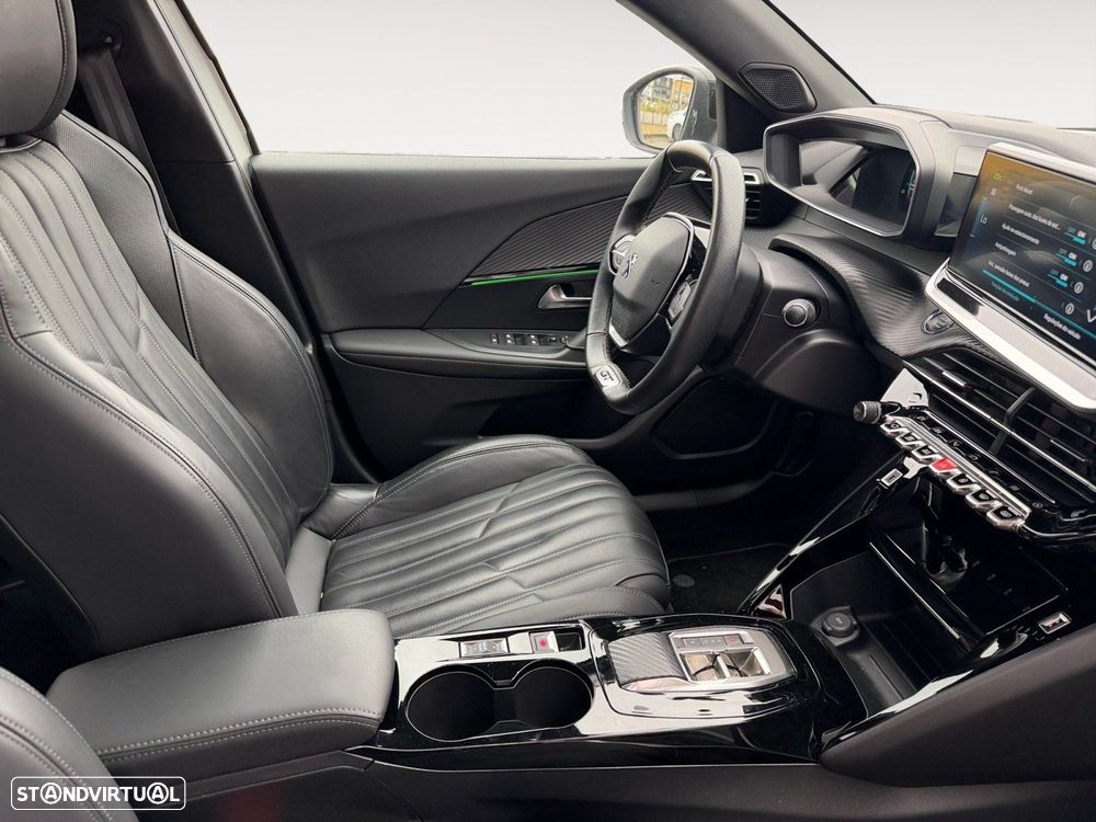Peugeot e-2008 50 kWh GT Pack - 15