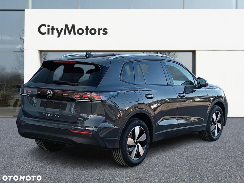 Volkswagen Tiguan - 7