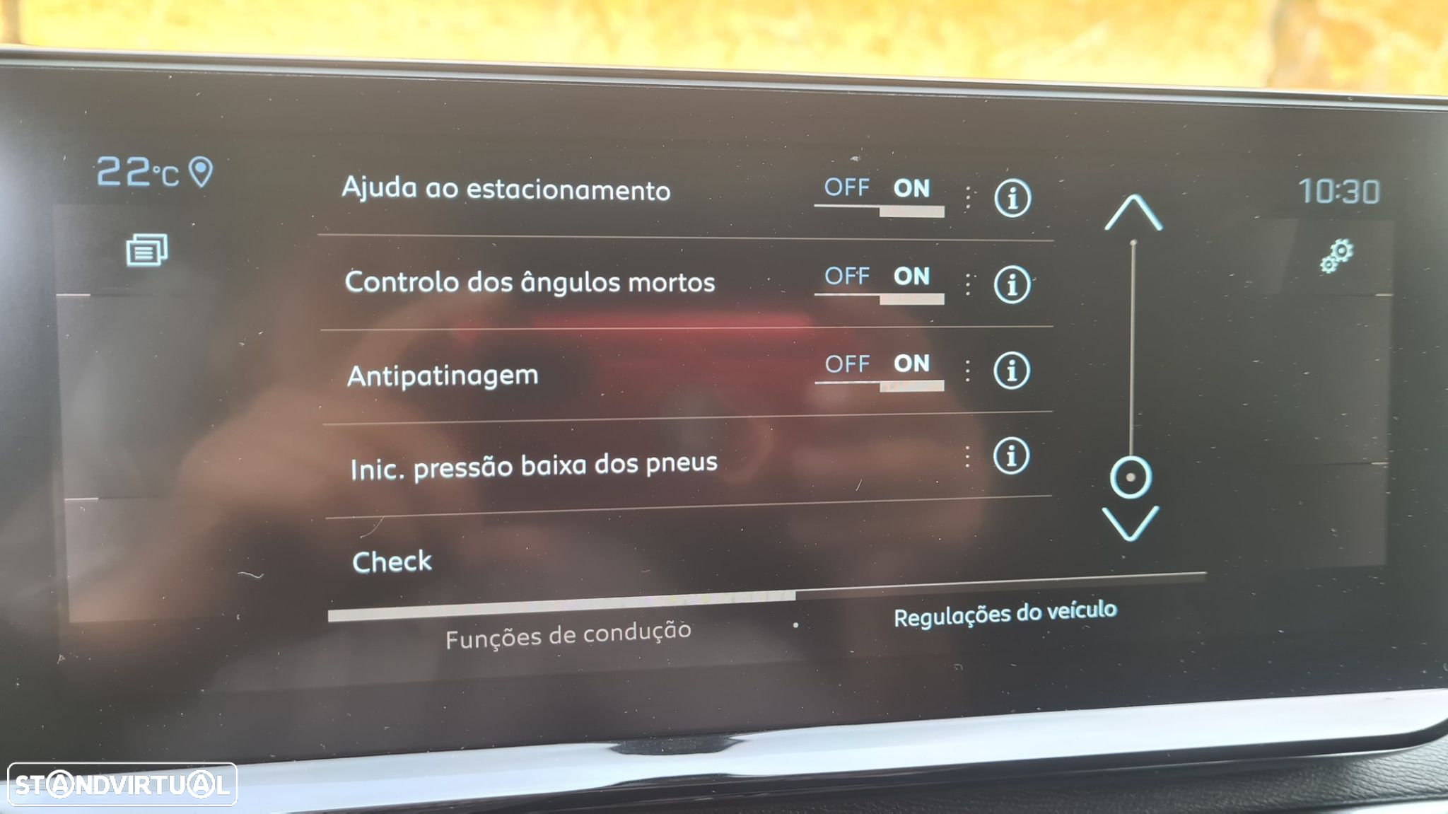 Peugeot 5008 1.5 BlueHDi GT EAT8 - 27