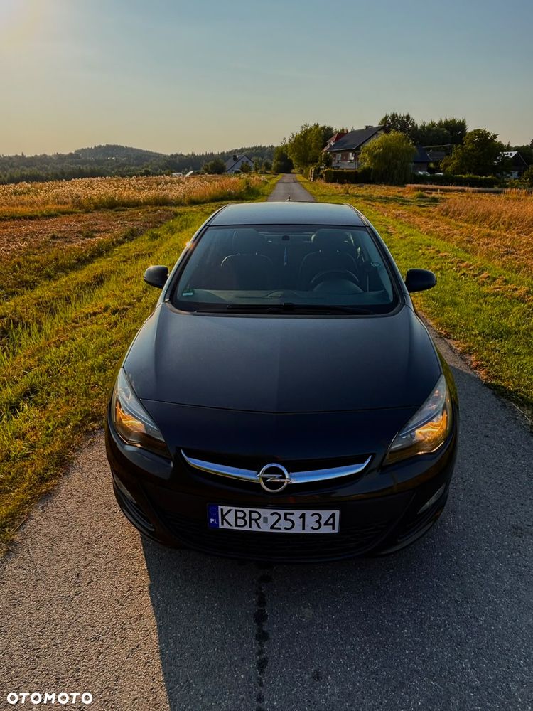 Opel Astra 1.4 - 6