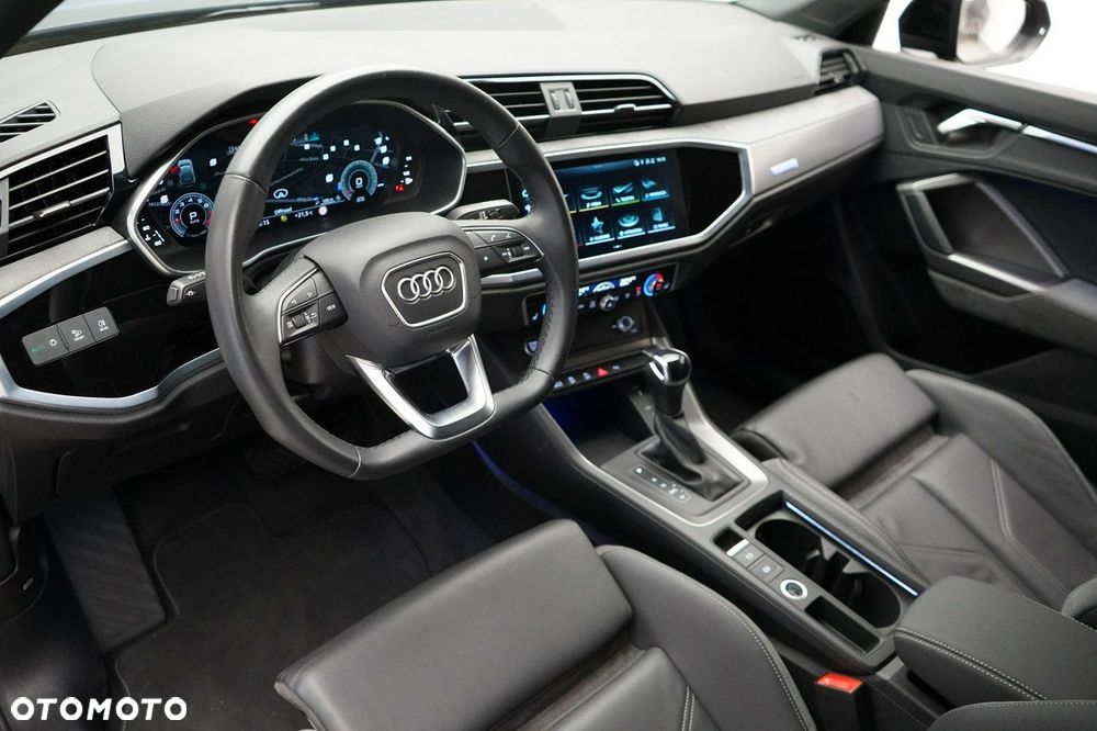 Audi Q3 Sportback - 17