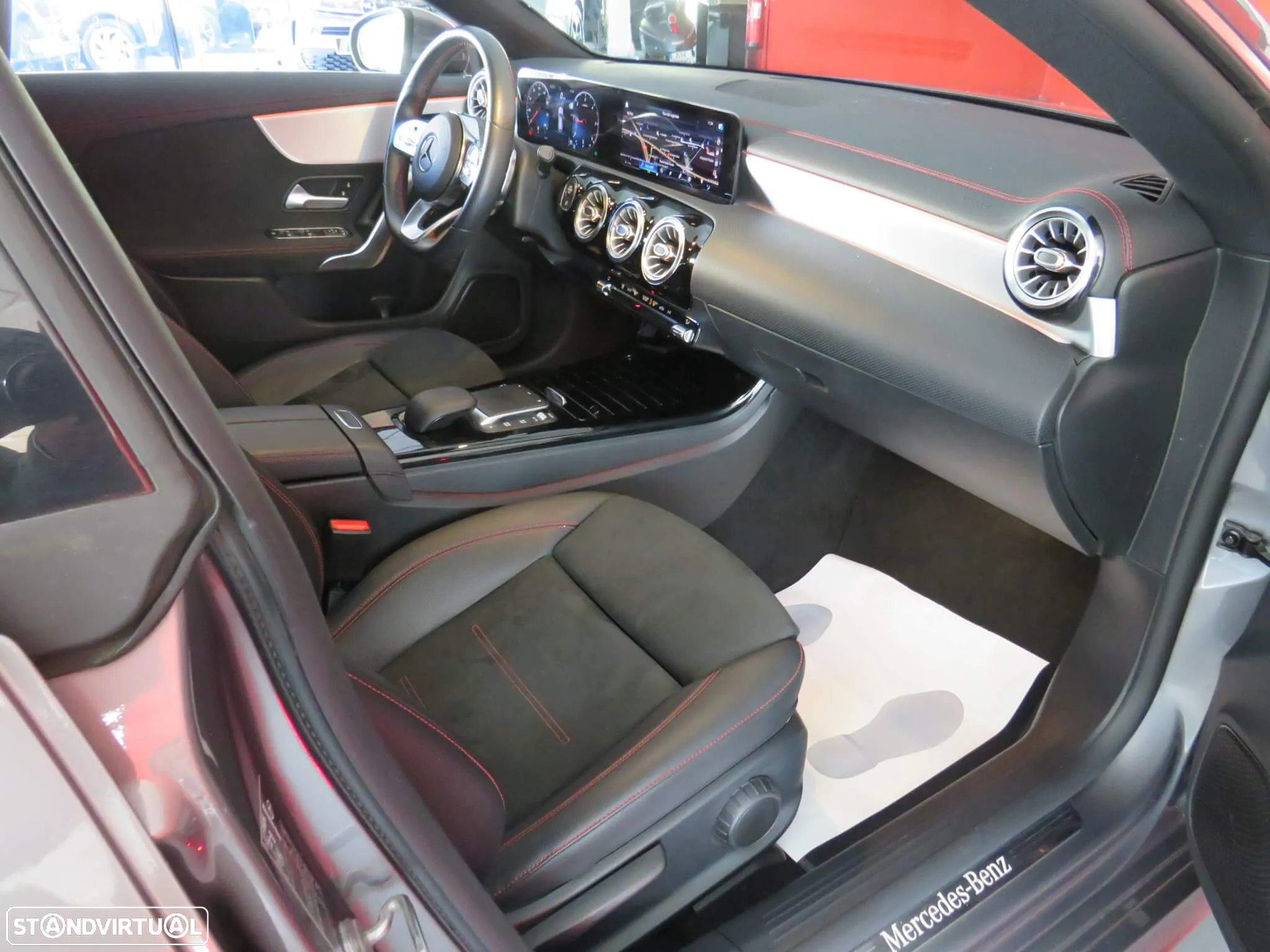 Mercedes-Benz CLA 180 d Shooting Brake AMG Line Aut. - 27