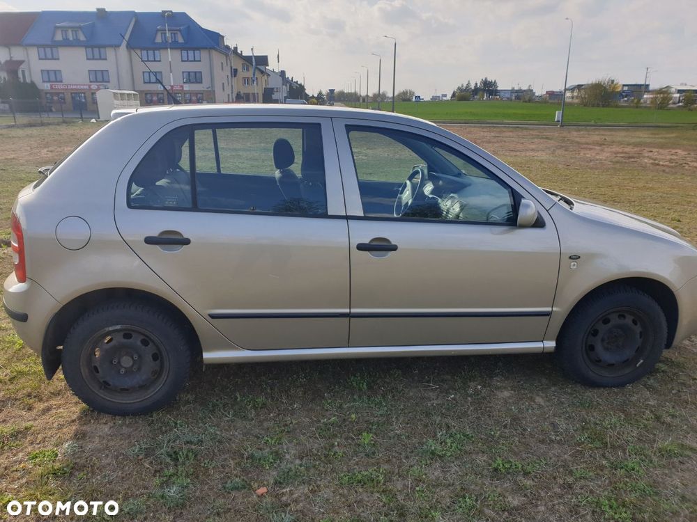 Skoda Fabia 1.4 16V Comfort - 5