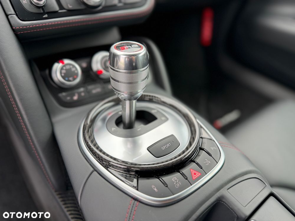 Audi R8 Coupé 5.2 FSI quattro S tronic - 12