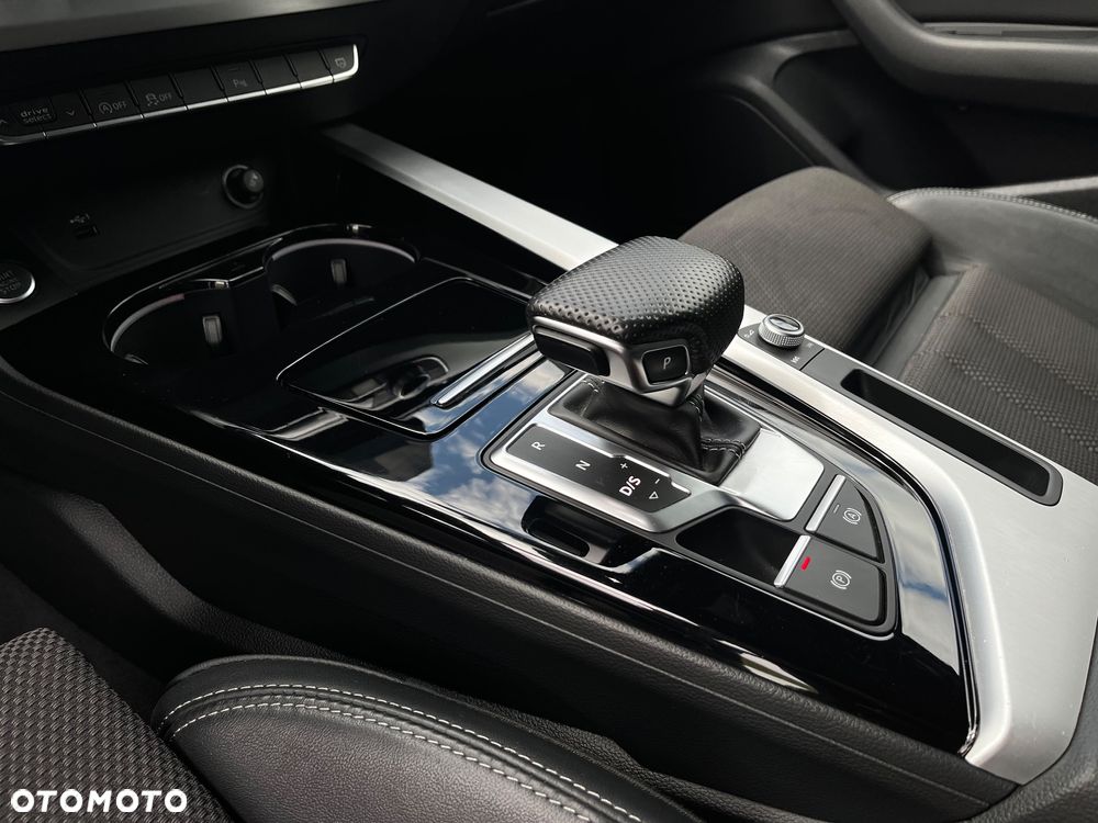 Audi A4 Avant 35 TFSI mHEV S tronic - 26