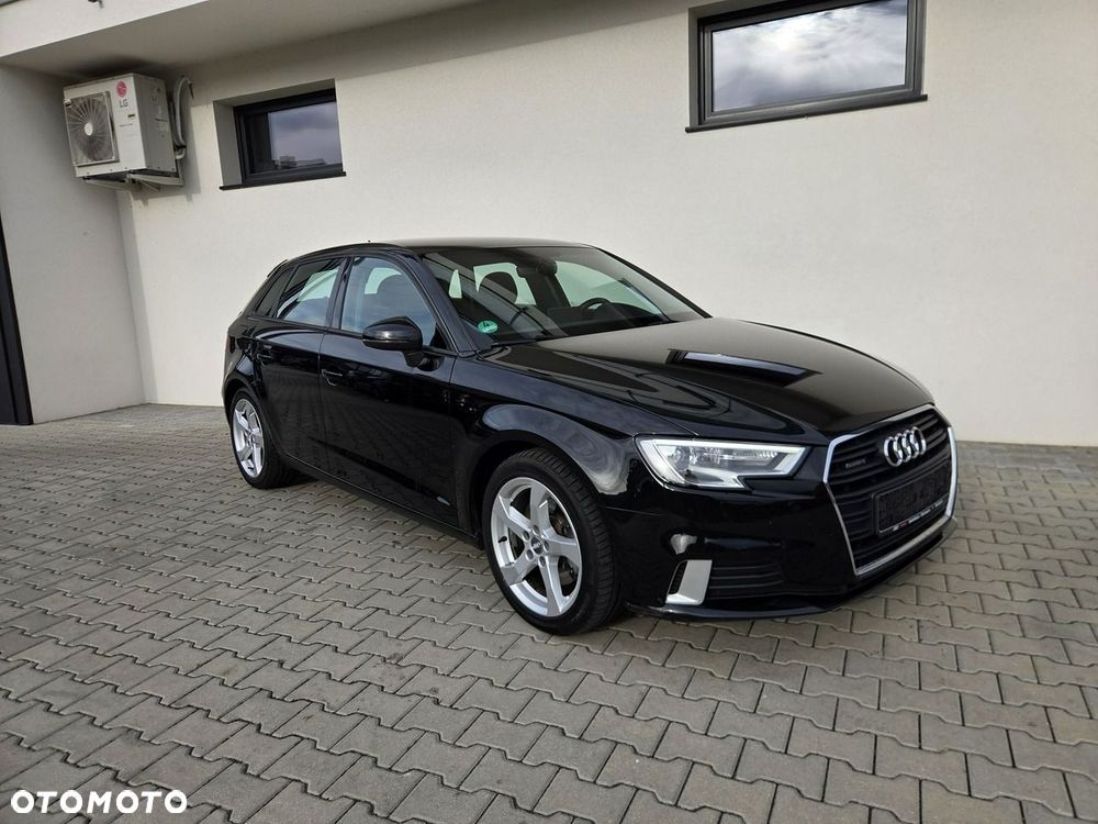 Audi A3 Sportback - 5