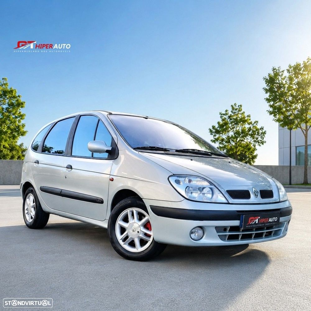Renault Mégane Scénic - 2