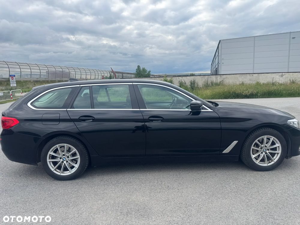 BMW Seria 5 530i - 4
