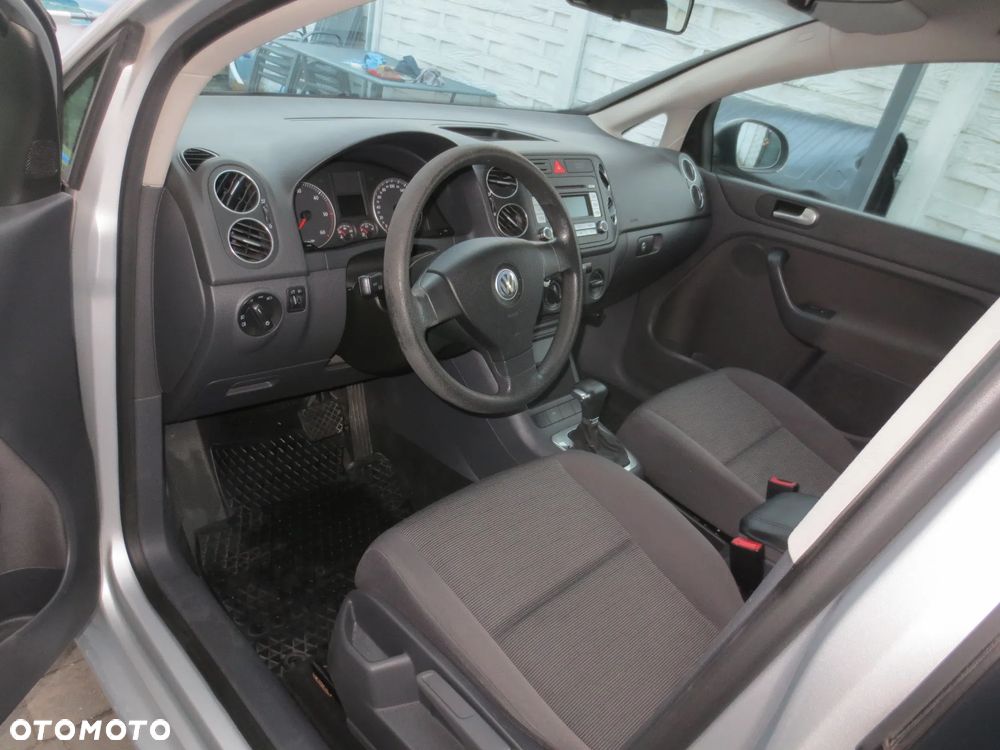 Volkswagen Golf Plus 1.9 TDI DPF Trendline DSG - 5