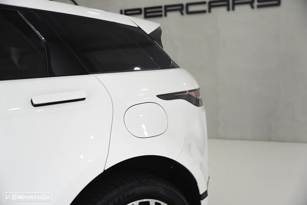 Land Rover Range Rover Evoque P300e R-Dynamic HSE - 13