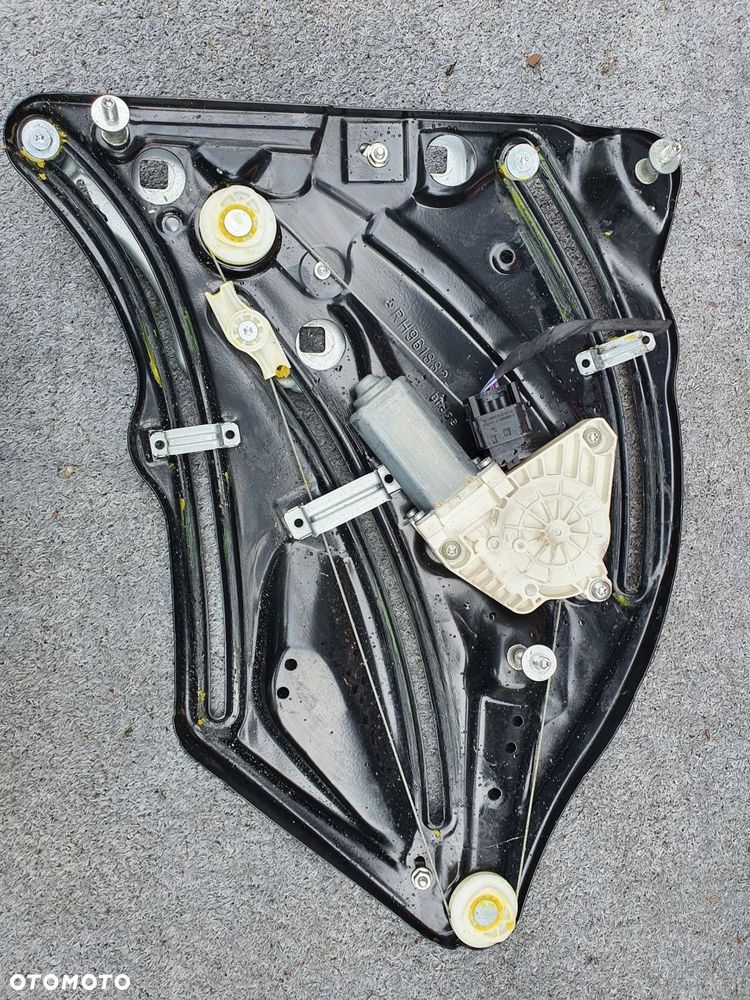 mechanizm szyb tylny mercedes w 207 coupe - 5