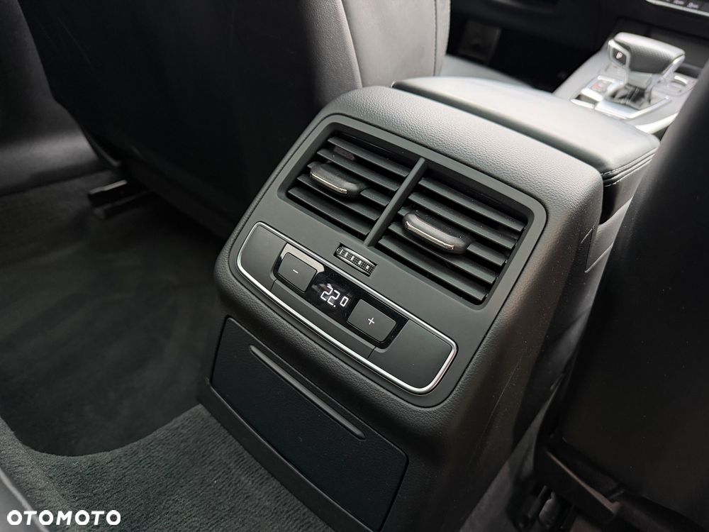 Audi A4 Avant 2.0 TDI DPF clean diesel quattro S tronic S line Sportpaket - 35
