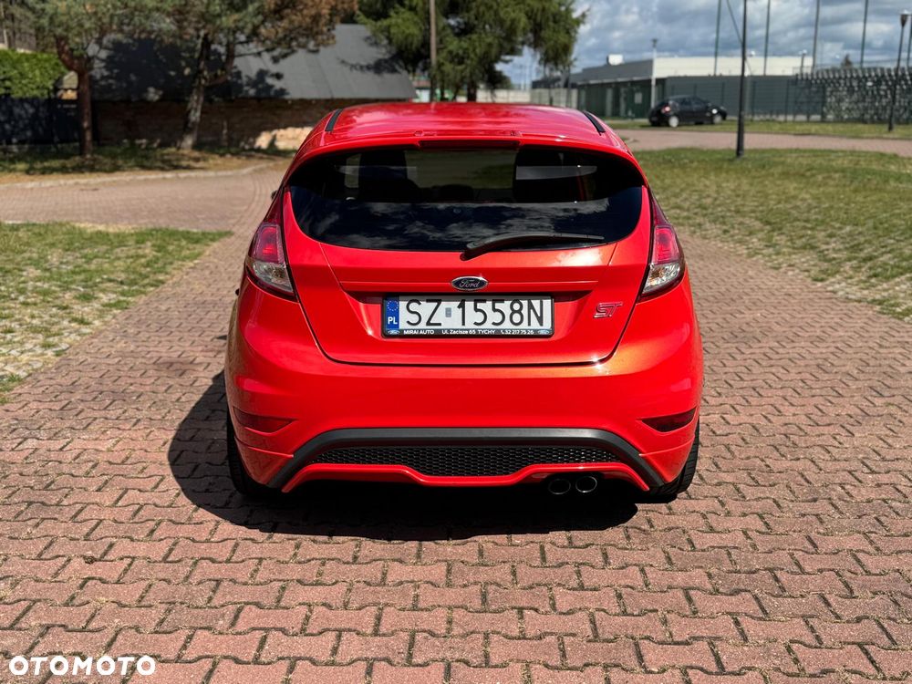 Ford Fiesta ST2 - 7