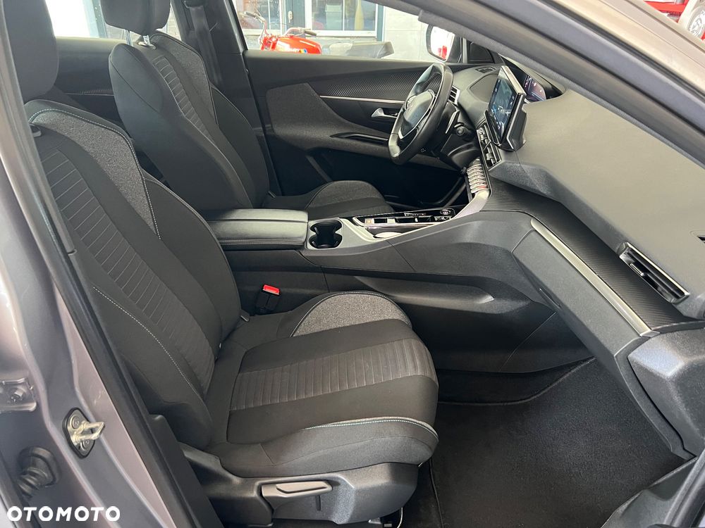 Peugeot 3008 1.5 BlueHDi Active Pack S&S EAT8 - 30