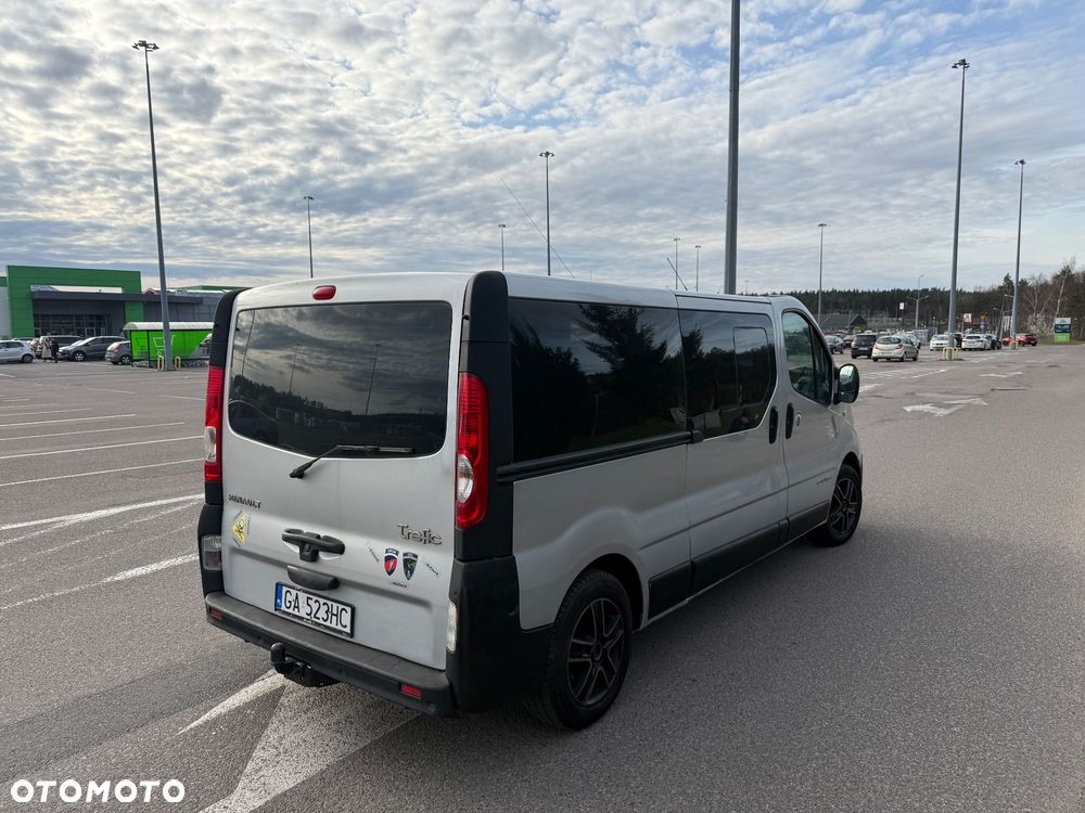 Renault Trafic L1H1 Passenger Lux - 2