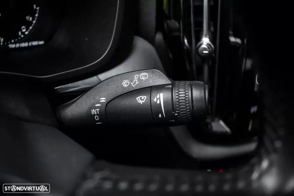 Volvo XC 60 2.0 T6 PHEV Inscription AWD - 17