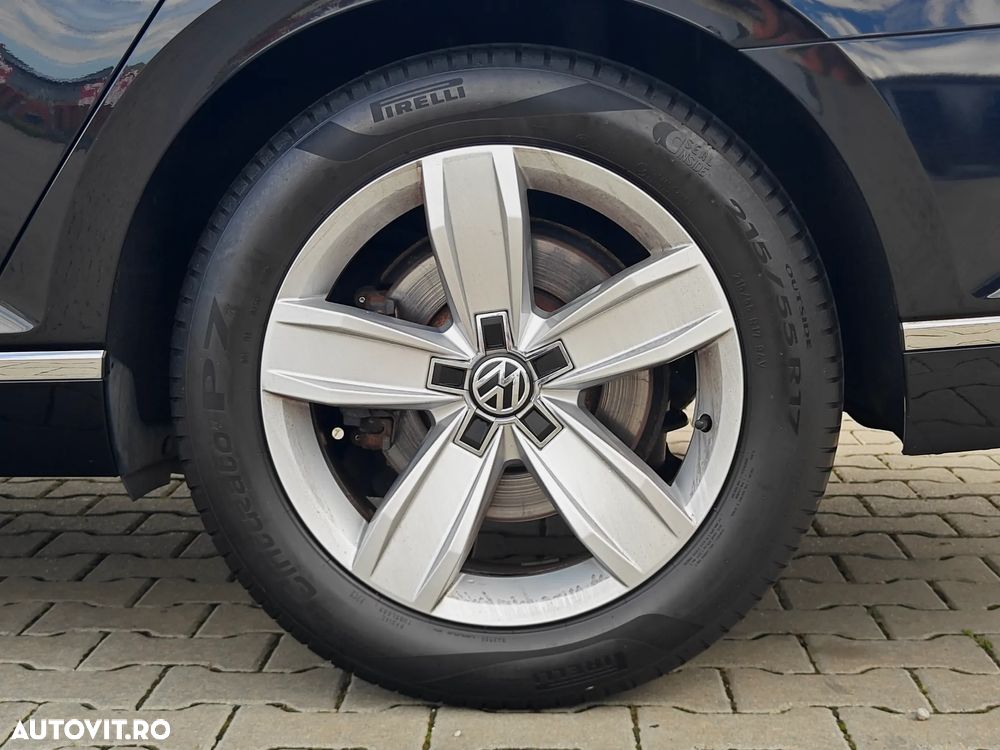 Volkswagen Passat Variant 2.0 TDI DSG Elegance - 19
