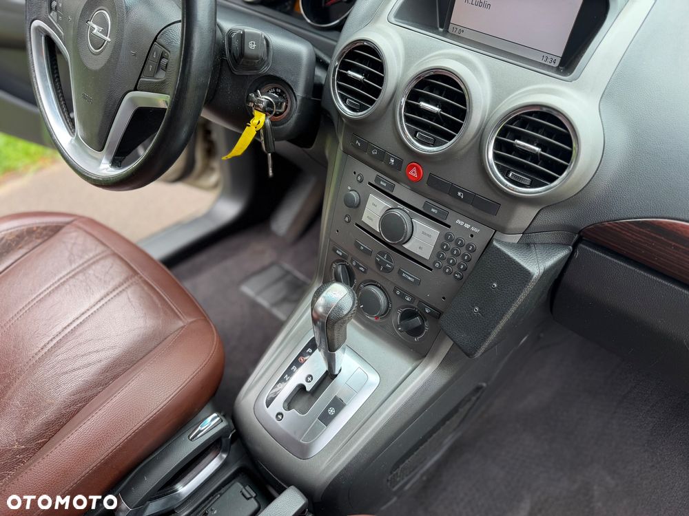 Opel Antara 2.0 CDTI Cosmo - 24