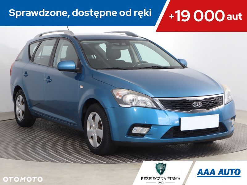 Kia Ceed - 1