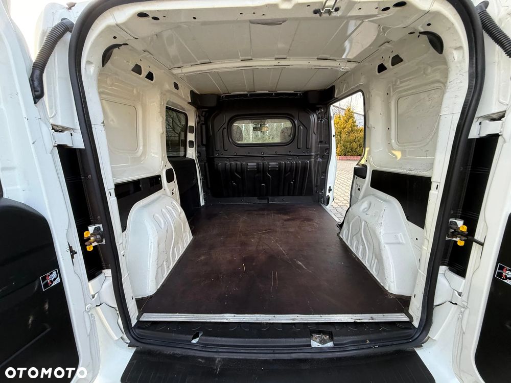 Fiat DOBLO - 16