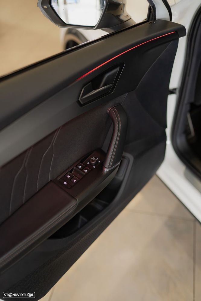 Cupra Formentor VZ 1.4 e-Hybrid DSG - 14