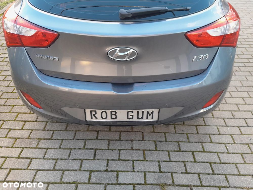 Hyundai i30 blue 1.6 GDI Passion - 19