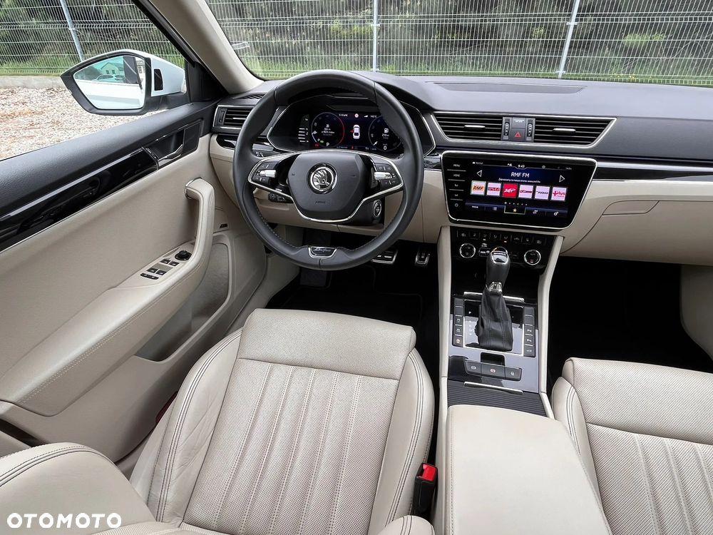 Skoda Superb 2.0 TDI SCR L&K DSG - 30