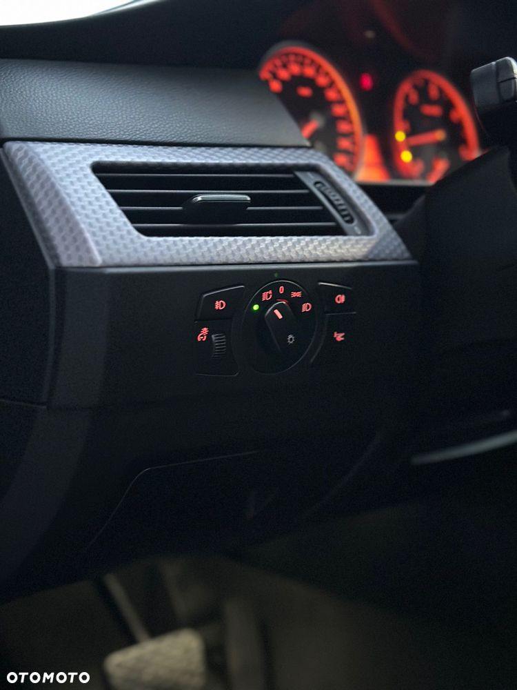 BMW Seria 5 - 12