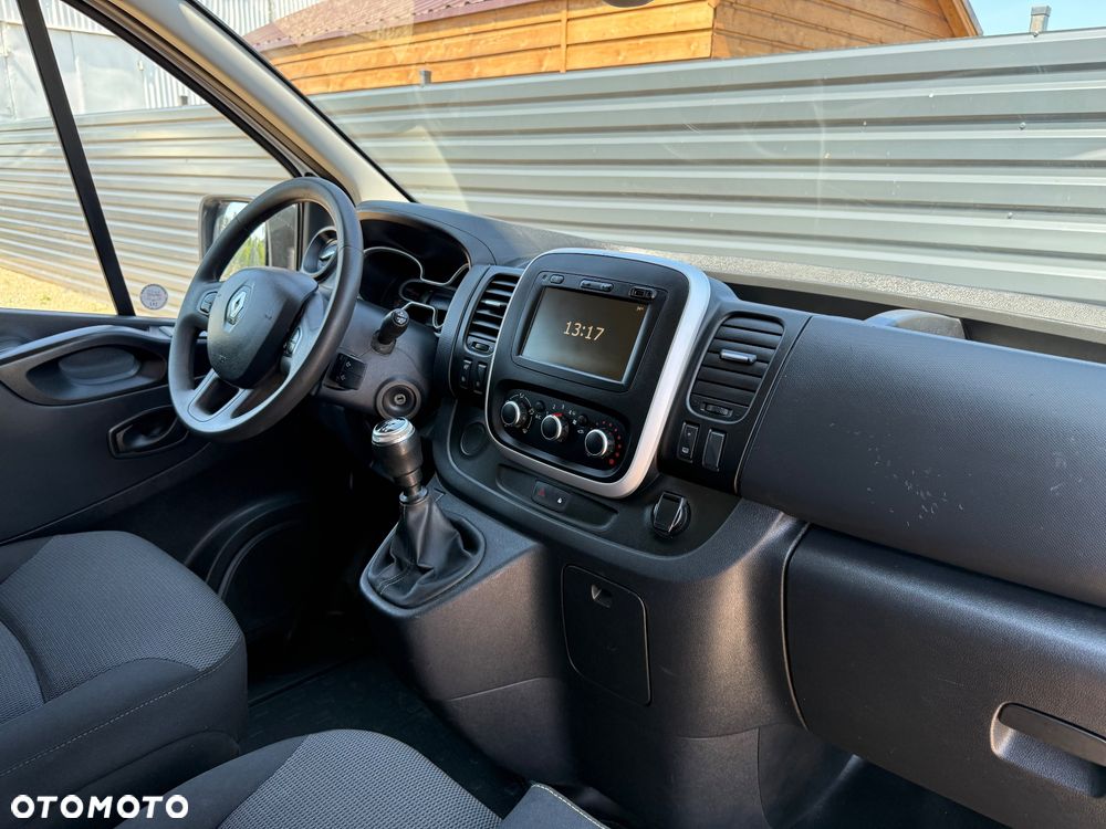 Renault Trafic - 30