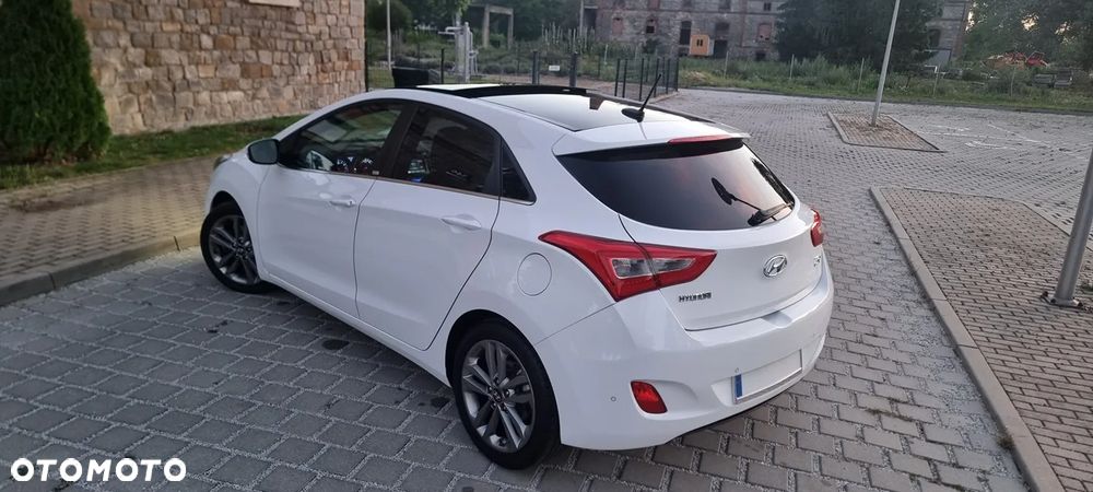 Hyundai i30 blue 1.6 GDI YES Gold - 10