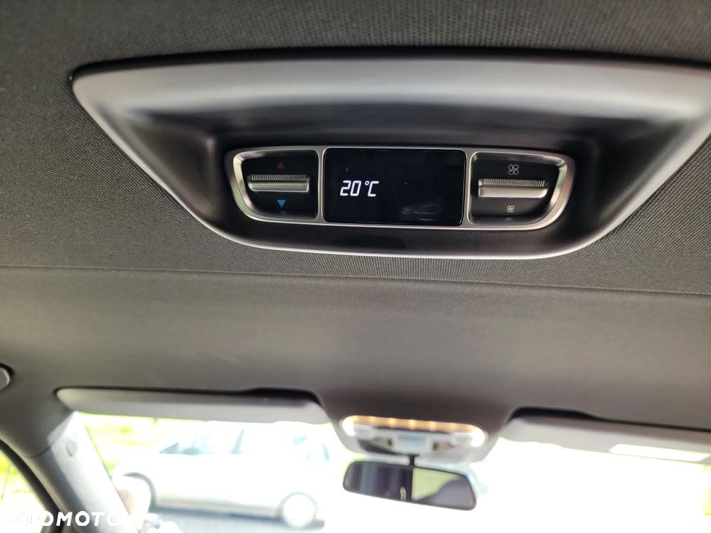 Mercedes-Benz Klasa V 250 d 4-Matic Avantgarde 9G-Tronic (d³ugi) - 36