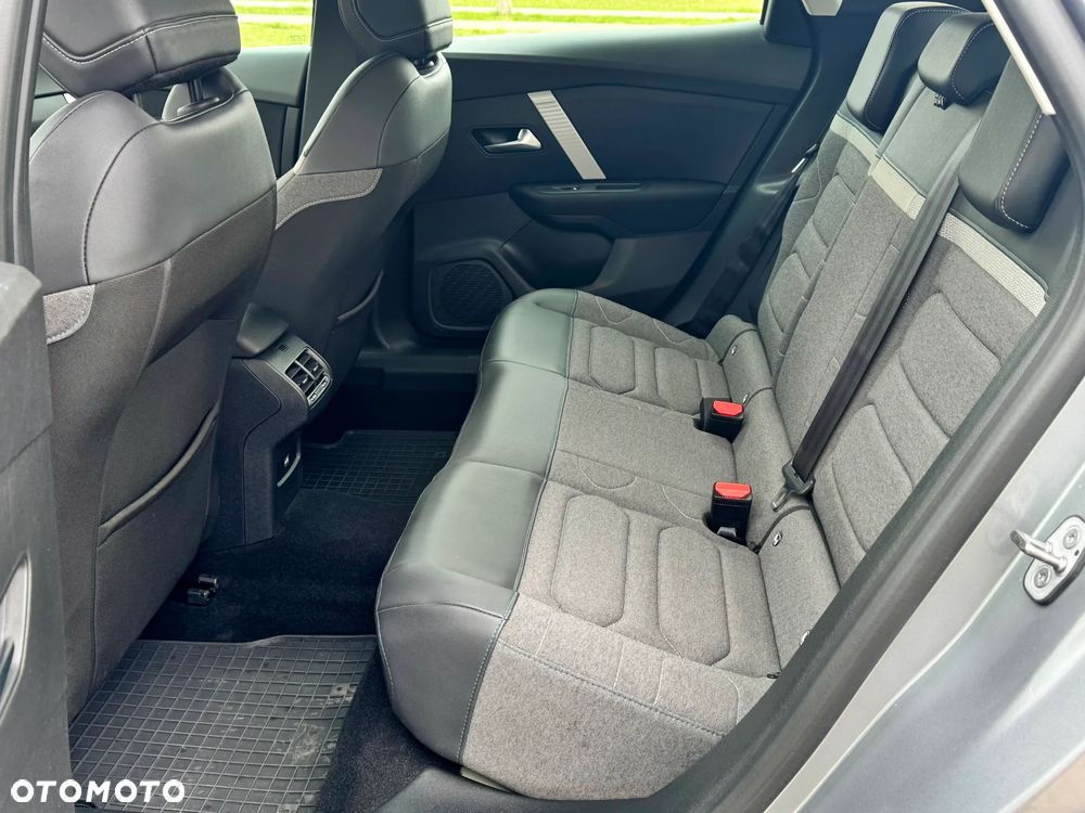 Citroën C4 BlueHDi 110 Stop&Start SHINE - 12