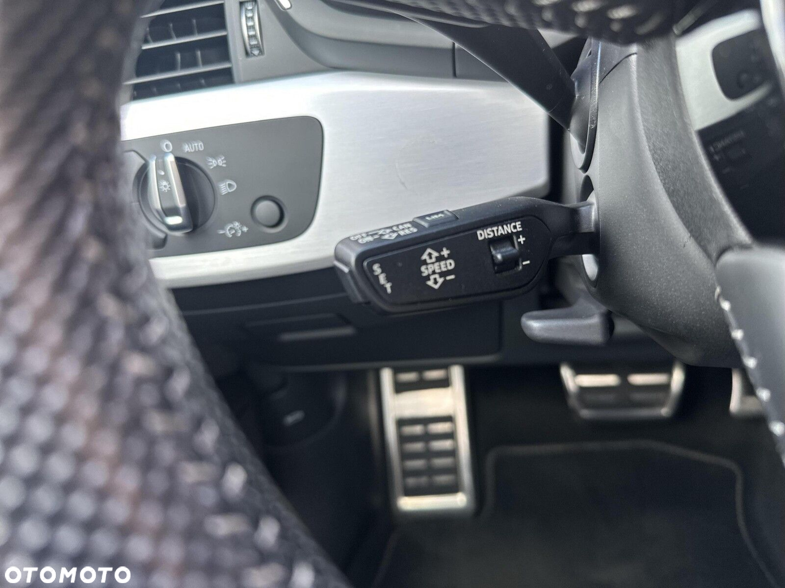 Audi A4 - 24