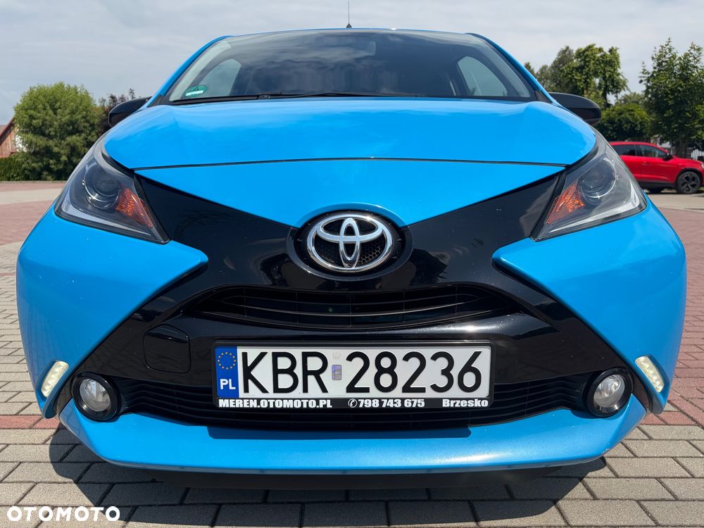 Toyota Aygo x-clusiv - 5