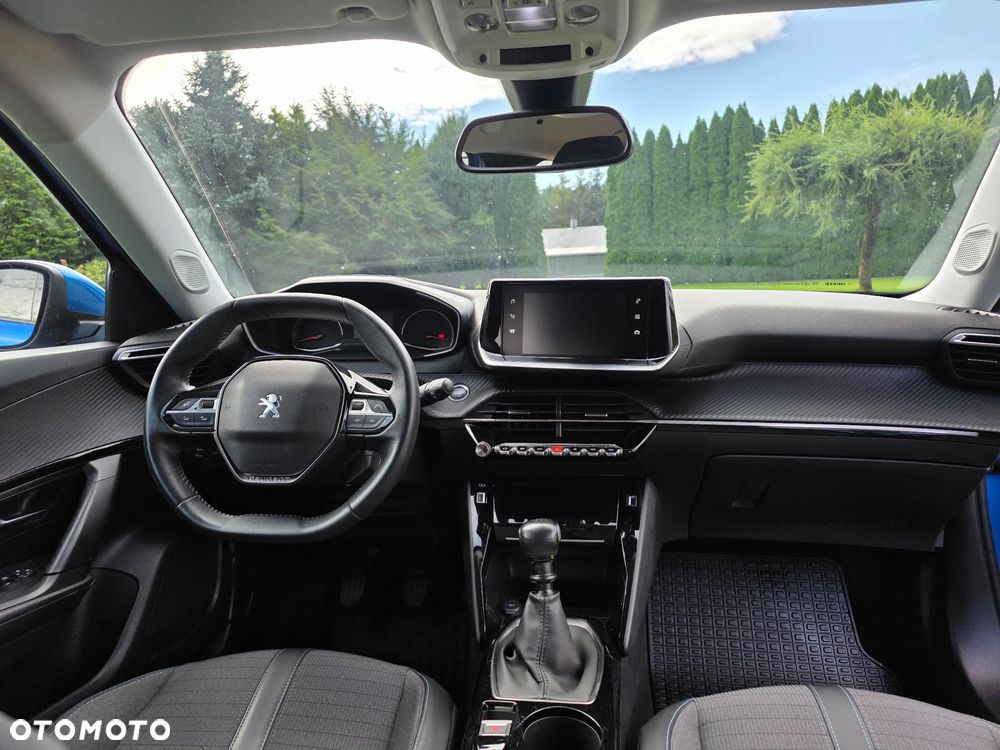 Peugeot 2008 1.2 PureTech GT Line S&S - 12