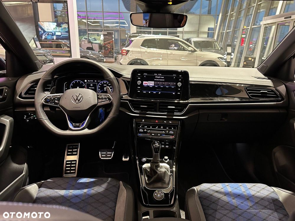 Volkswagen T-Roc - 13