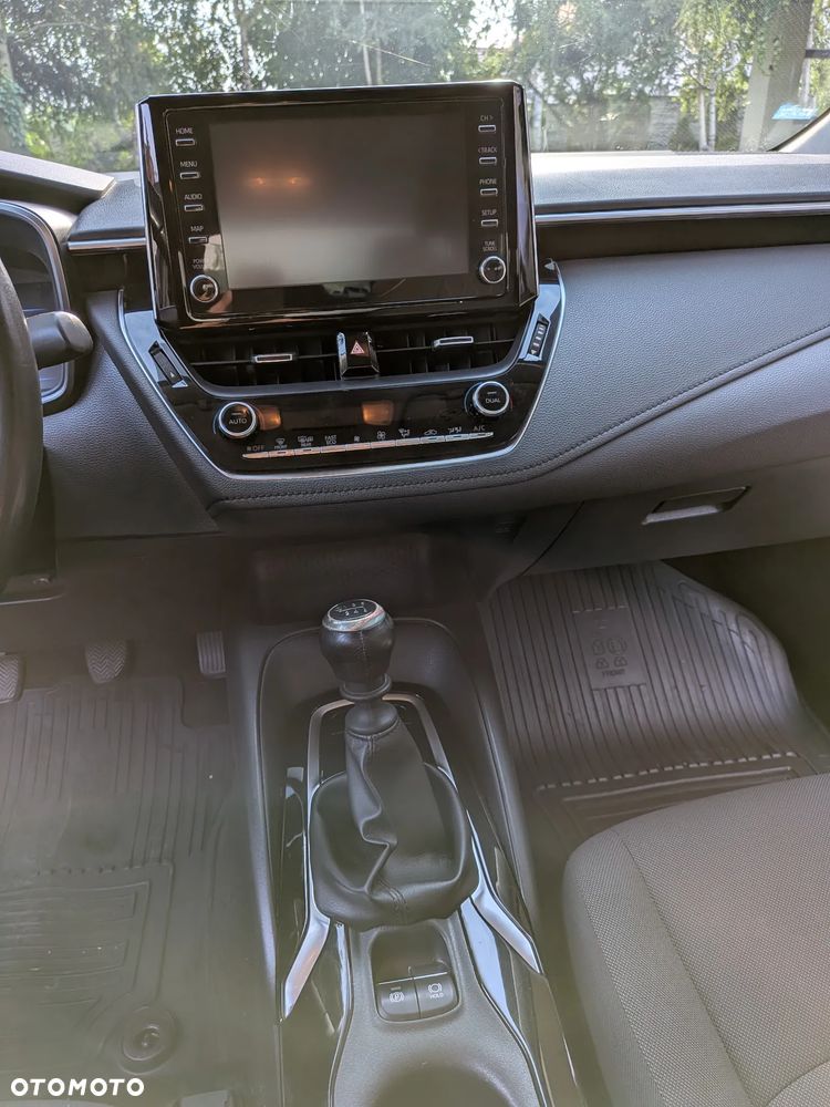 Toyota Corolla 1.5 Comfort - 17