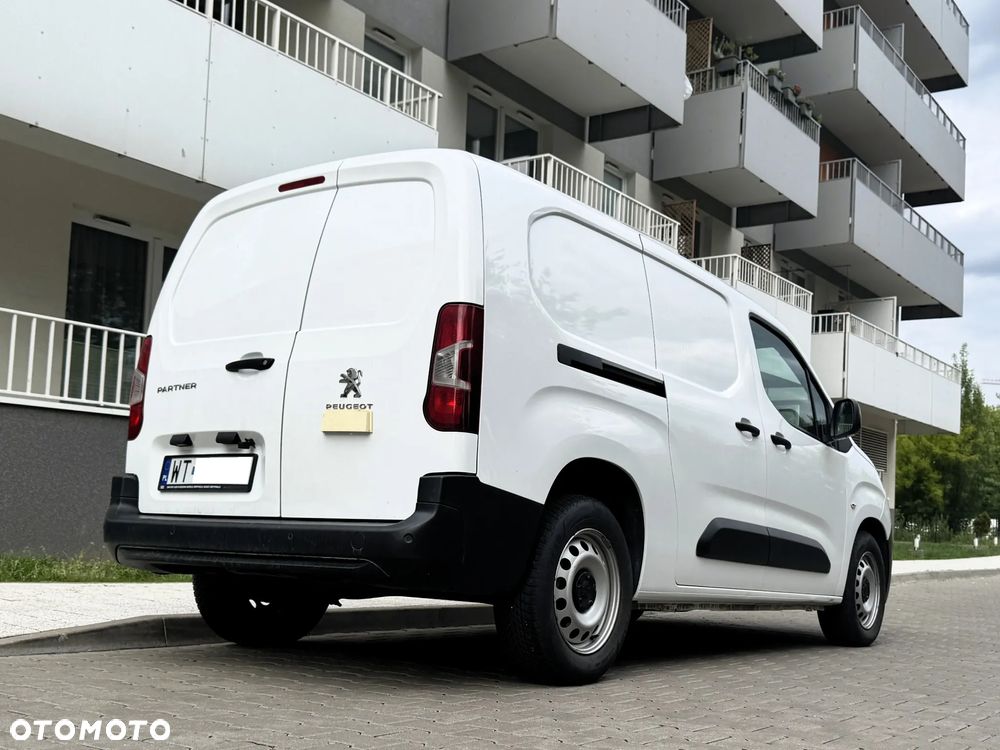 Peugeot Partner Long Premium - 31