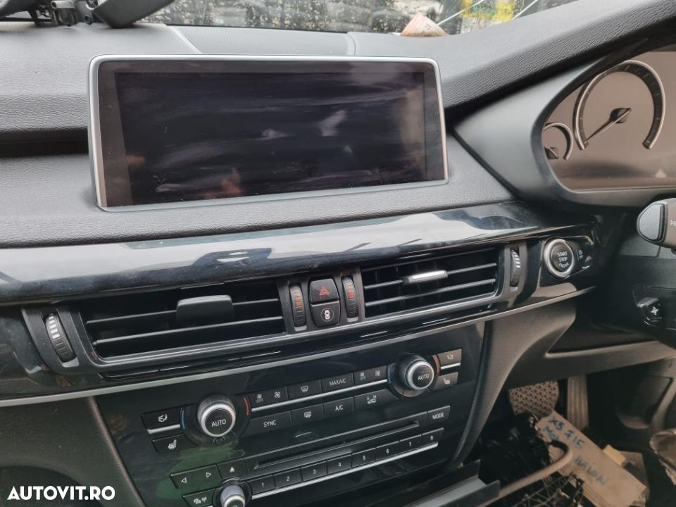 display navigatie bmw x5 f15 impecabil - 1