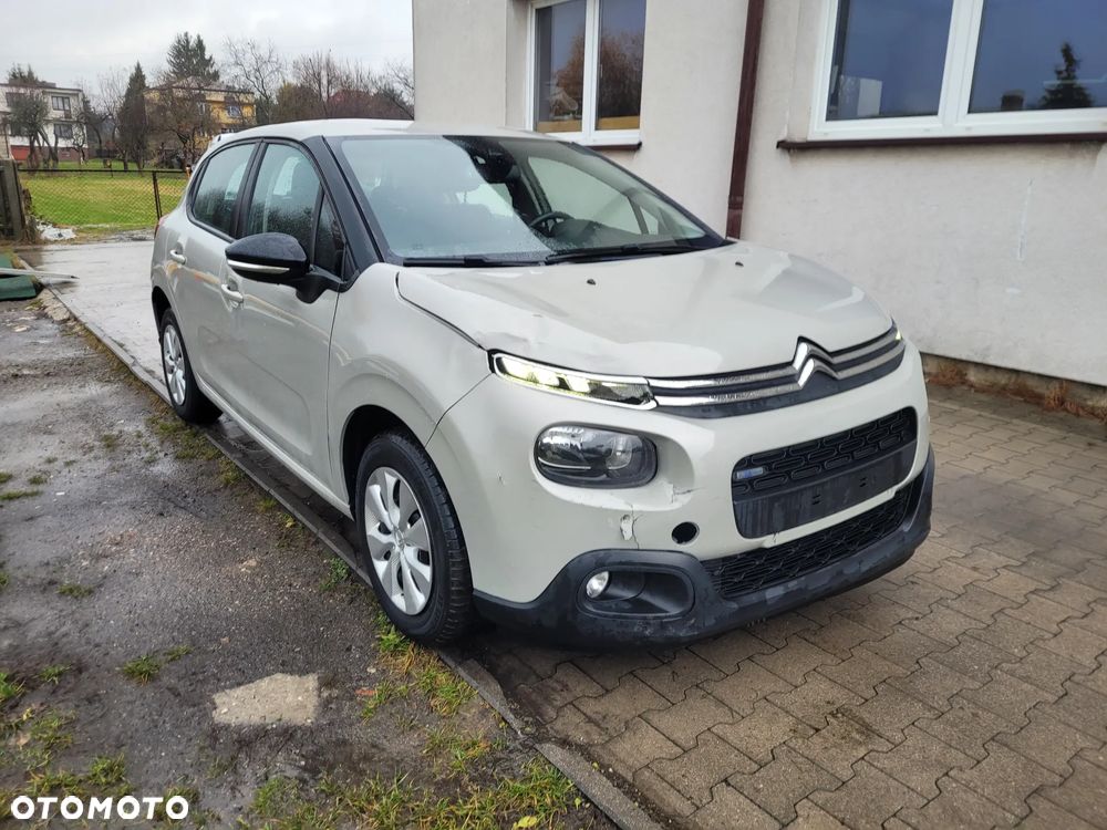 Citroën C3 Pure Tech 82 SHINE - 3
