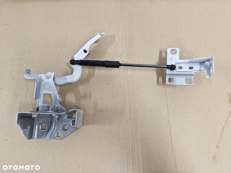 RENAULT TRAFIC III 3 VIVARO B ZAWIAS MASKI PRAWY SIŁOWNIK 654004002R - 1