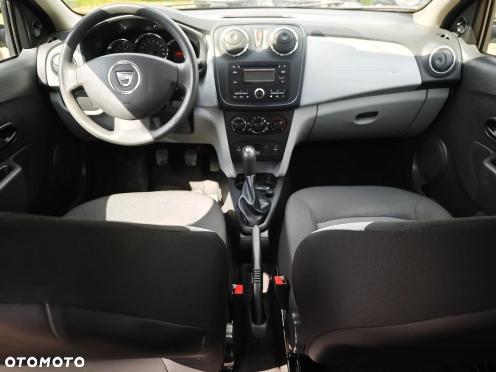 Dacia Logan 1.2 16V 75 Essentiel - 14