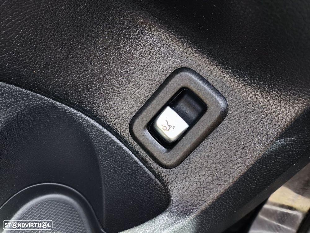 Mercedes-Benz C 200 BlueTEC Avantgarde - 33