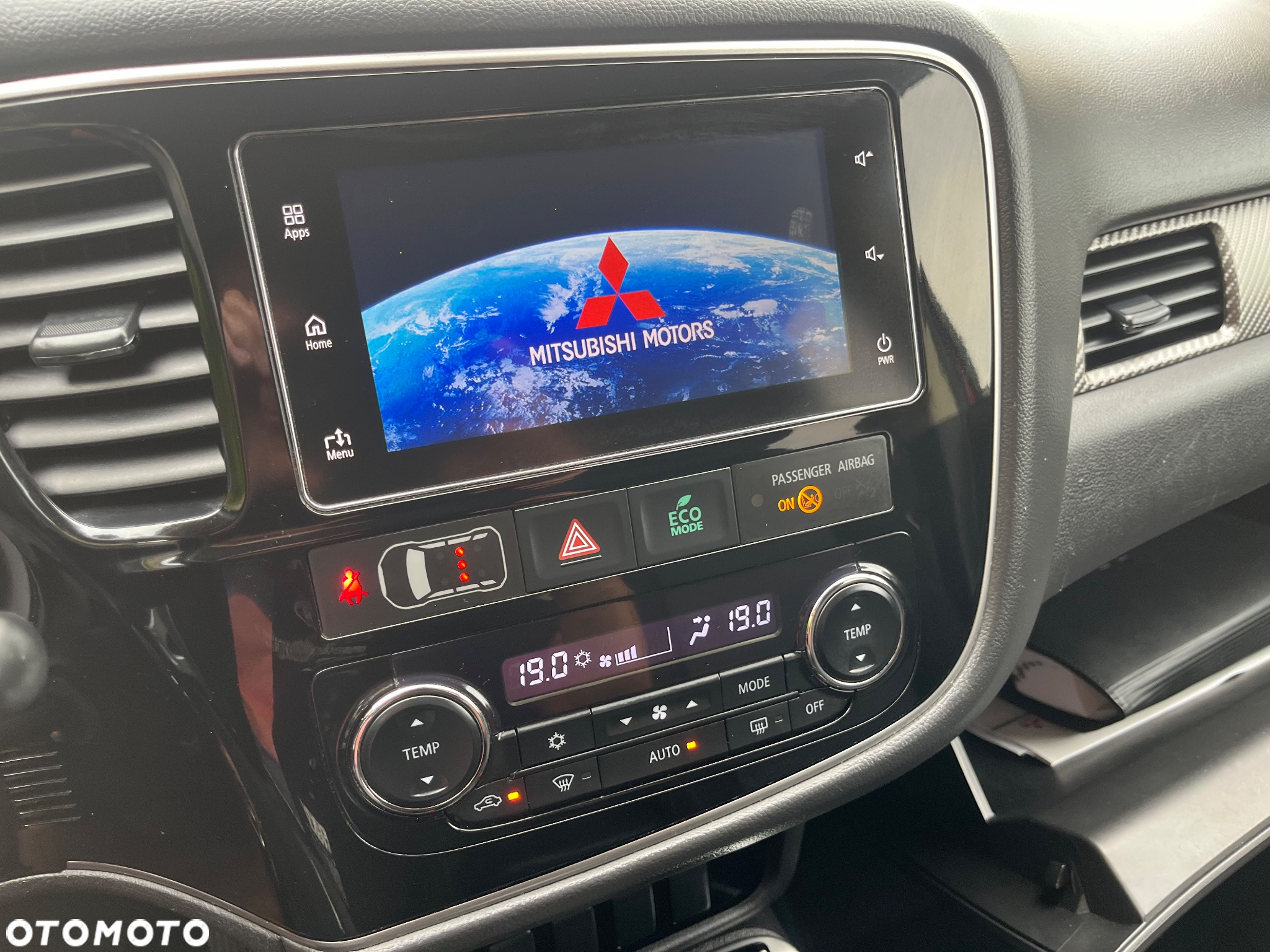 Mitsubishi Outlander 2.0 2WD CVT Diamant Edition+ - 11