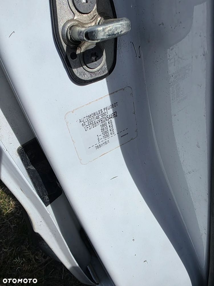 Peugeot Partner 1.6 BlueHDi Active - 12